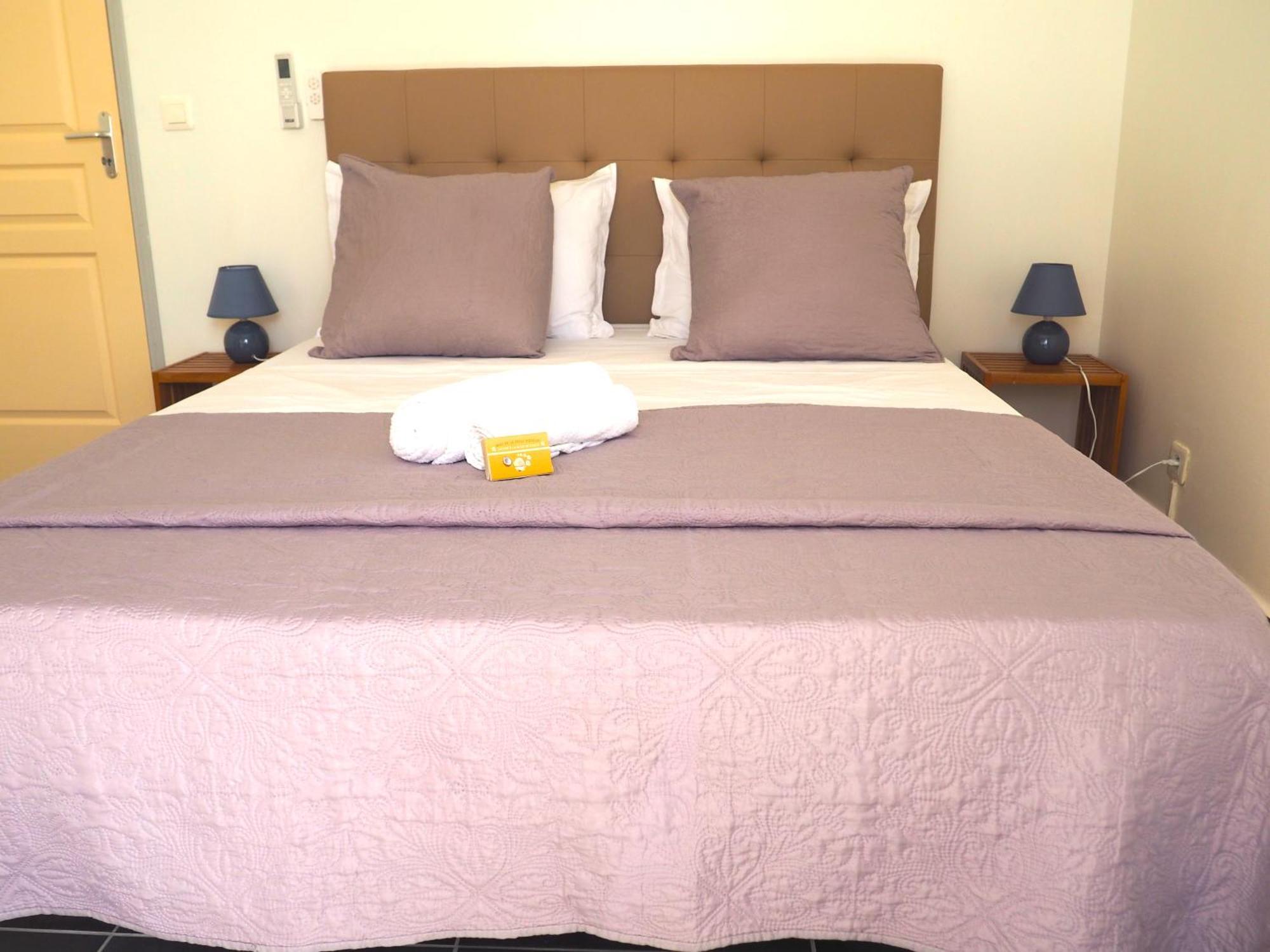 L'Eden De Josephine Apartment เลอ มูเล่ ภายนอก รูปภาพ