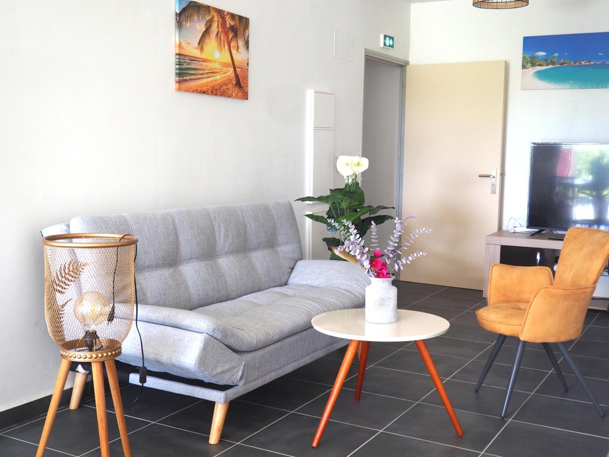 L'Eden De Josephine Apartment เลอ มูเล่ ภายนอก รูปภาพ