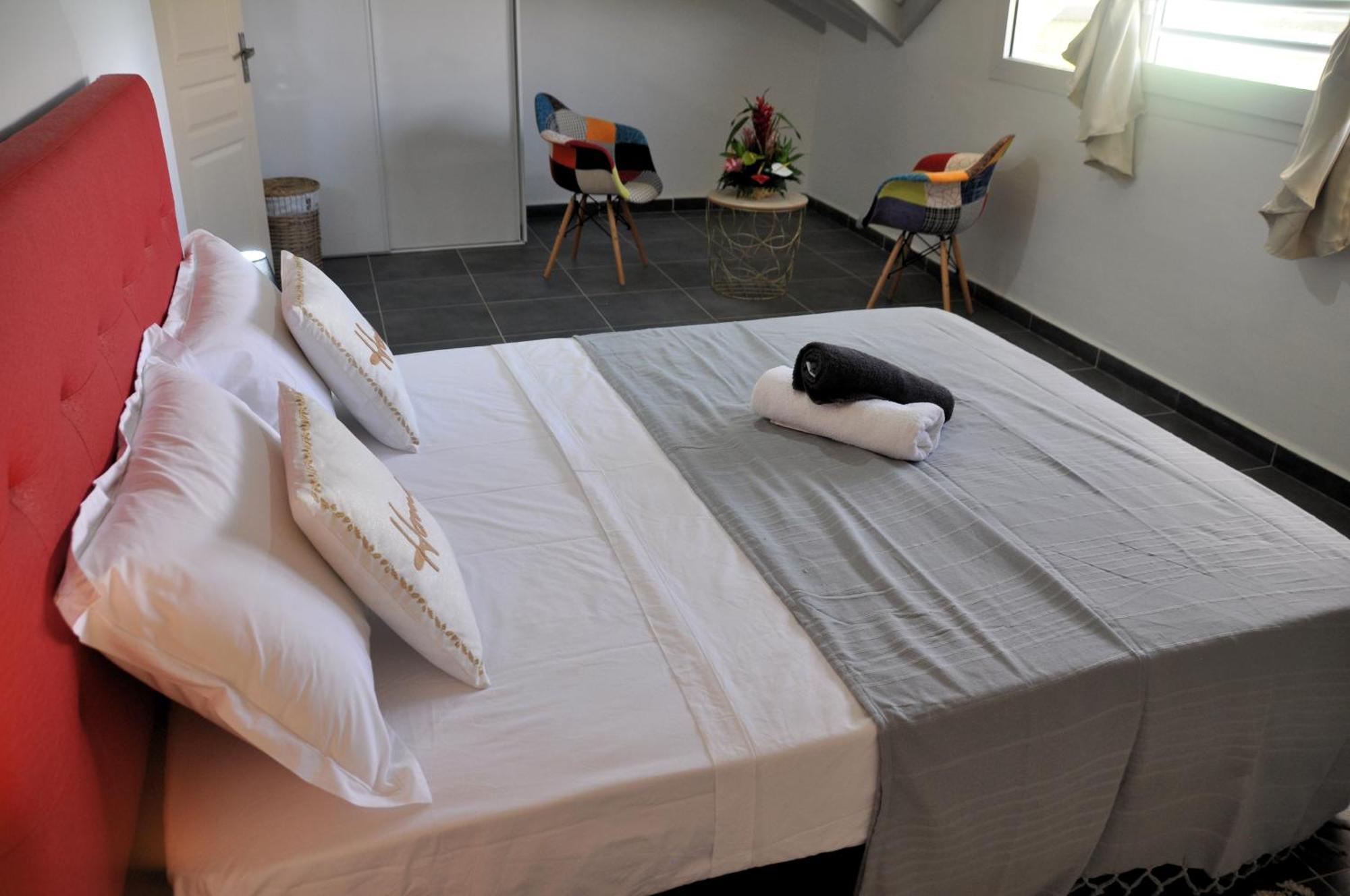 L'Eden De Josephine Apartment เลอ มูเล่ ภายนอก รูปภาพ